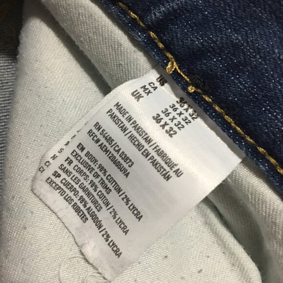 American Eagle Slim Mens Jeans Size 36x32 Core Flex Distressed - Picture 5 of 11